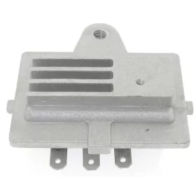 Voltage regulator suitable for ONAN